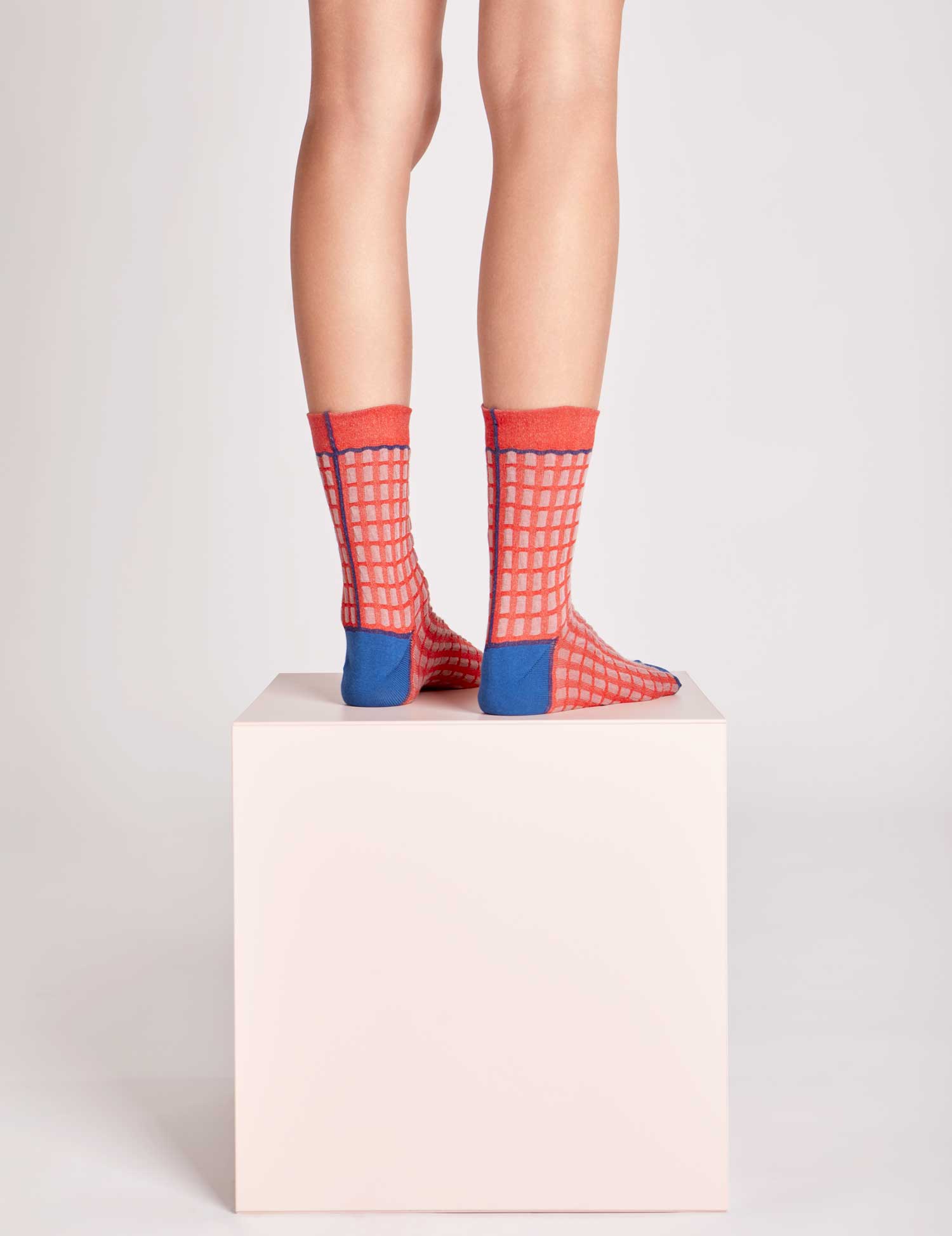 Calze con groffatura rosse da donna di Arturo Stories.