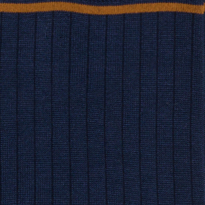 Dettagli dei calzini a costine blu da uomo di Arturo Stories