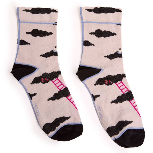 Calzini con fantasia nuvole grigio perla da donna di Arturo Stories.