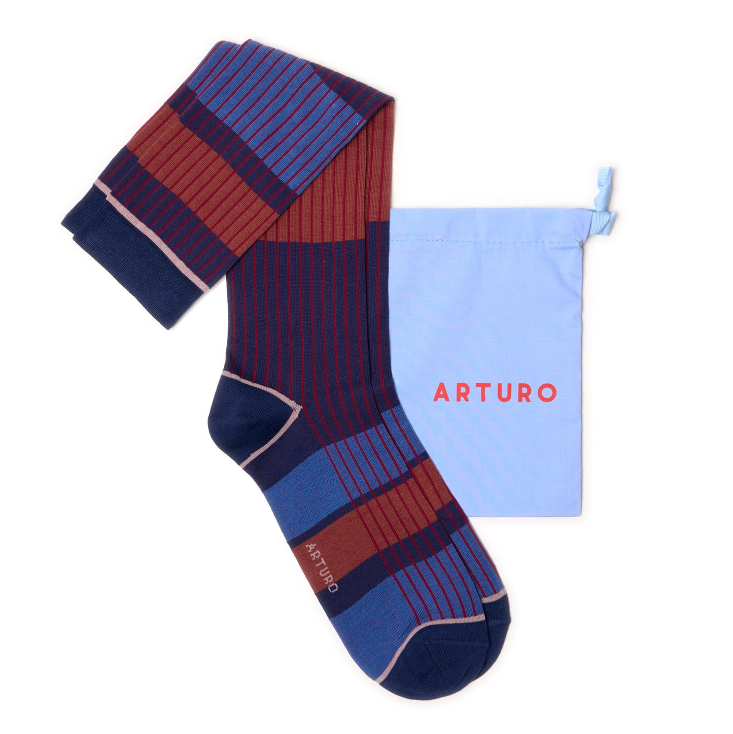 Calzini "Organetto" a righe blu da uomo di Arturo Stories. Con righe orizzontali marroni e celesti, righe verticali rosse.