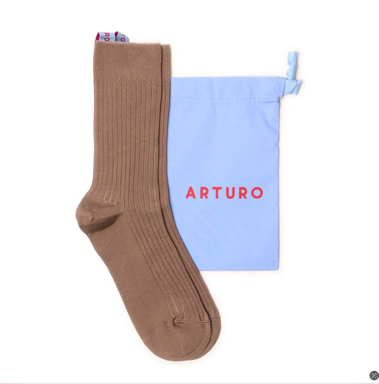 Calzini a costine da donna color nocciola di Arturo Stories.