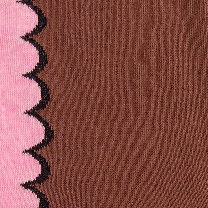 Dettaglio dei calzini smerlati cacao da donna di Arturo Stories.